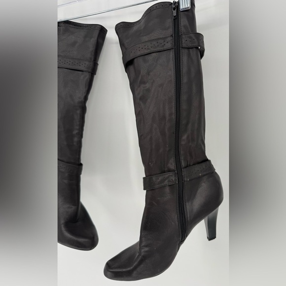 Tall Side Zip Heeled Boots - Picture 5 of 12
